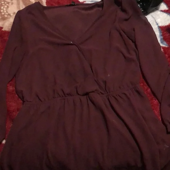 Red dress - Picture 1 of 1